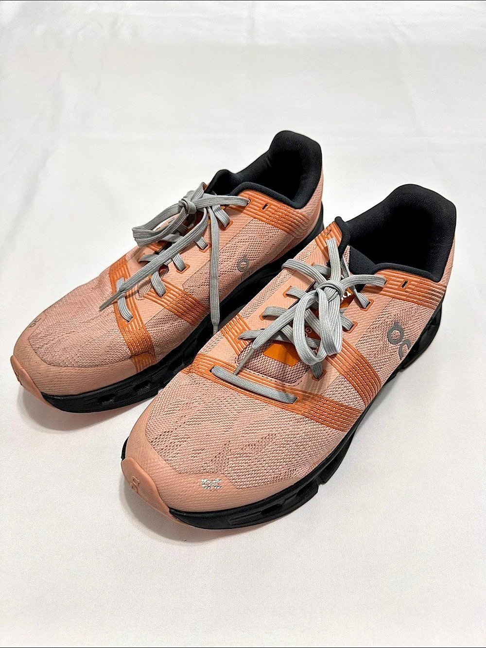 On Cloudgo Athletic Shoes in Pink & Orange US 10.5 Like New
